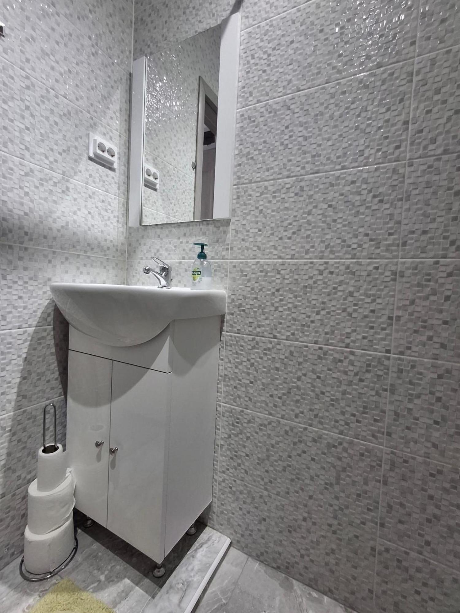 Anna Home Ramnicu Valcea Bagian luar foto